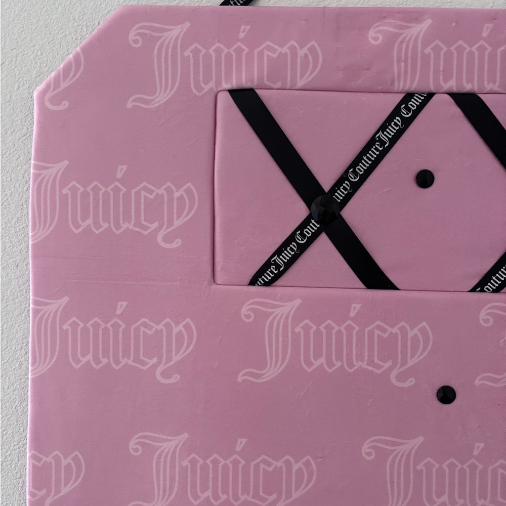 Juicy Couture Pink and Black Wall Organizer - Picture 3 of 5